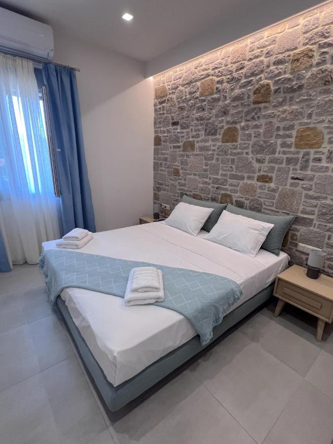 מירינה Zeus & Emmanuil Luxury Houses מראה חיצוני תמונה