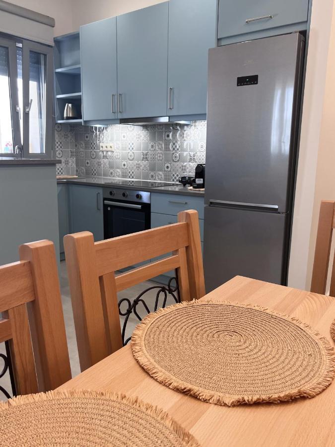 מירינה Zeus & Emmanuil Luxury Houses מראה חיצוני תמונה