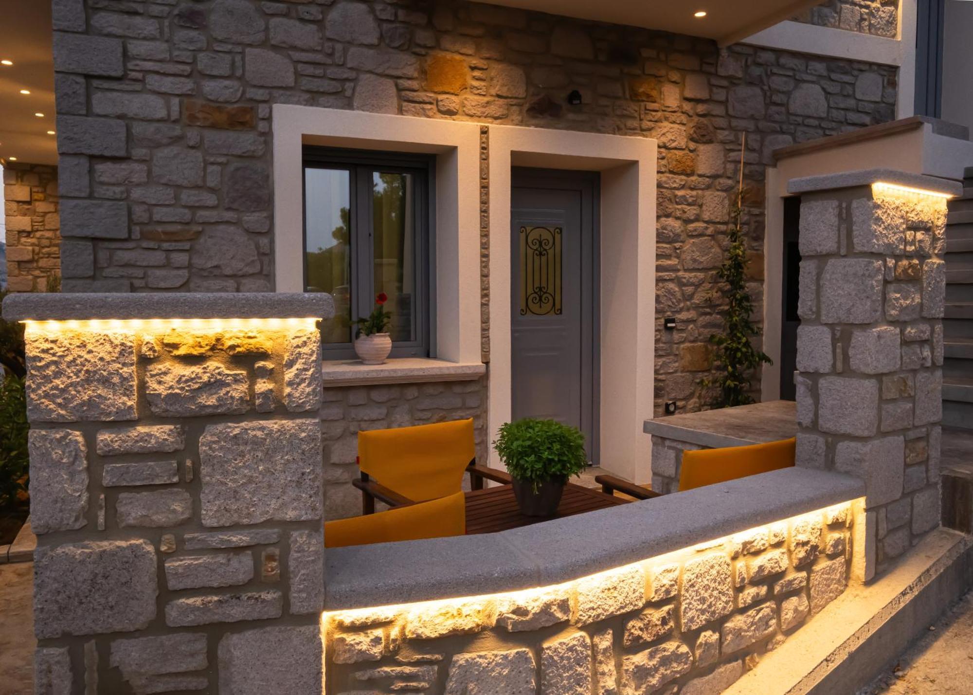 מירינה Zeus & Emmanuil Luxury Houses מראה חיצוני תמונה