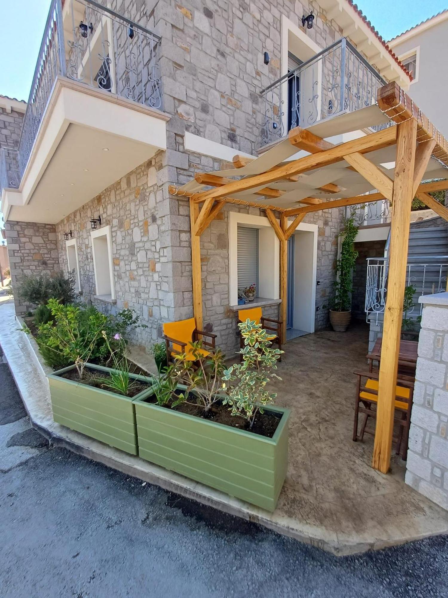 מירינה Zeus & Emmanuil Luxury Houses מראה חיצוני תמונה